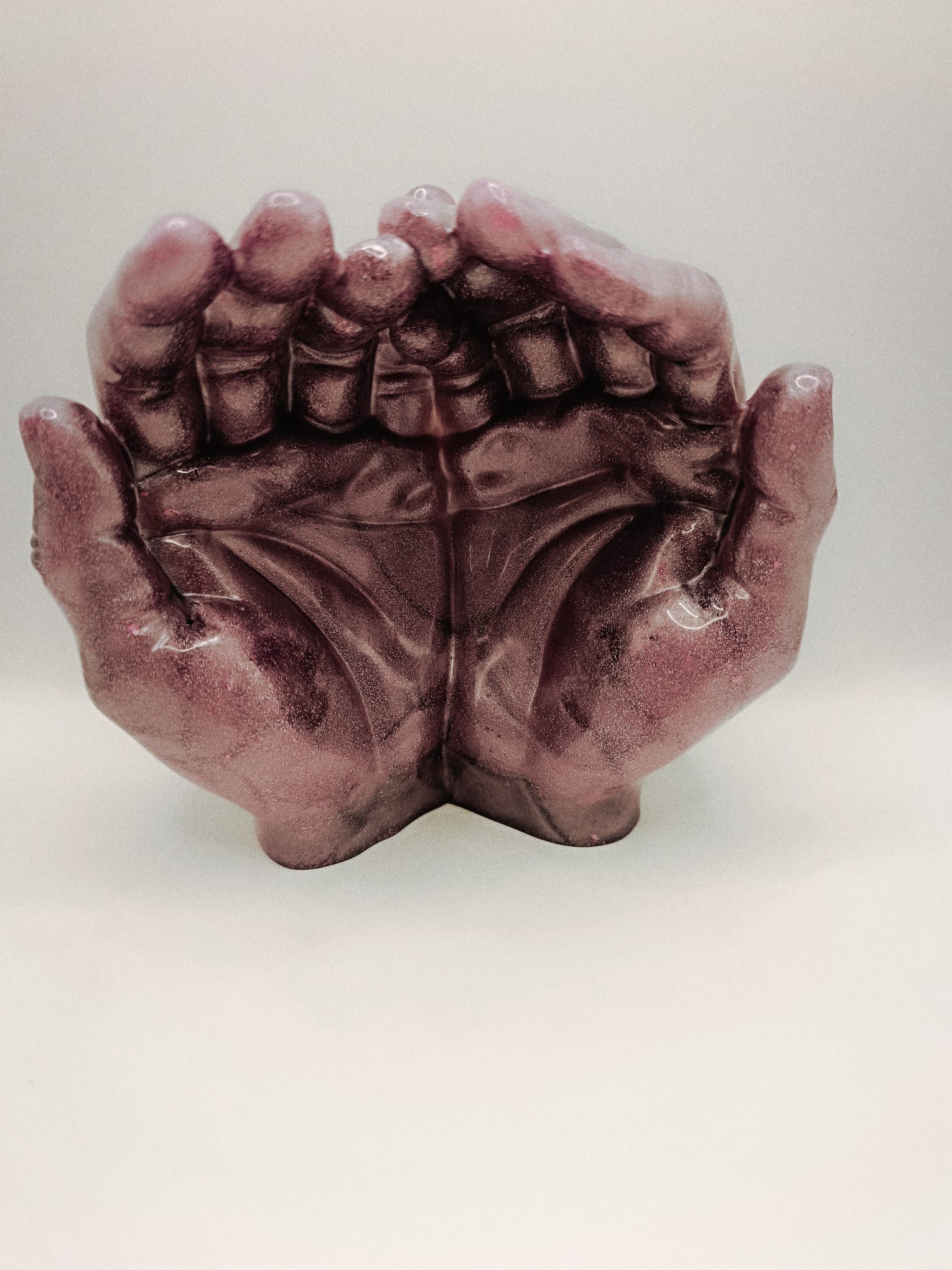 Vide poches forme de mains en résine – Image 8